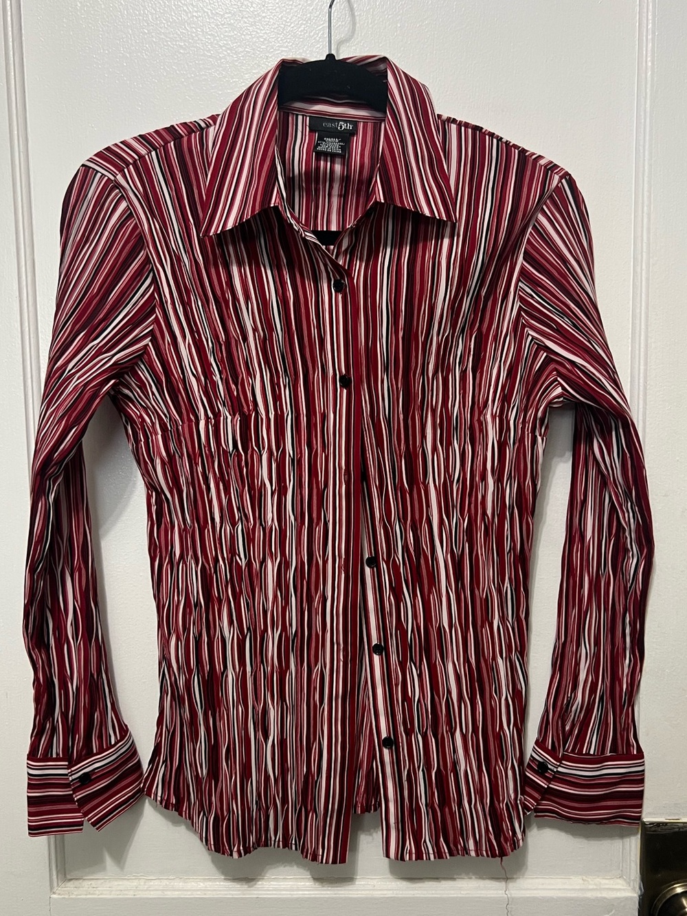 Y2K East 5th Red and White Striped Pleated Women’s Button-Down Shirt